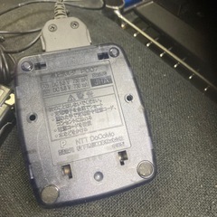 ドコモ ムーバ P158 携帯電と充電ケーブルとスタンド　ジャンク品の画像