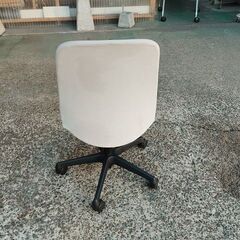 オカムラ　ライブス　事務椅子　ベージュ布『中古良品』複数入荷！の画像