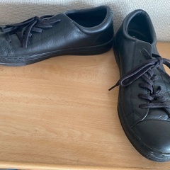 コンバース　黒　レザースニーカー　25.5センチの画像
