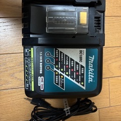 マキタ18vインパクトドライバー　18vバッテリー　急速充電器　の画像
