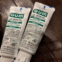 歯磨き粉2本とデンタルリンスのセットの画像