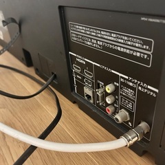 液晶テレビ　TOSHIBA REGZA 32V型(インチ) 東芝　レグザ　リモコン＋配線付きの画像