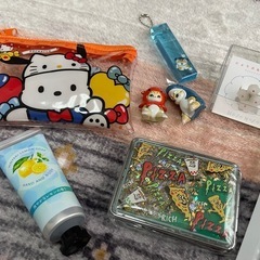 キャラクター雑貨など色々まとめ売りの画像