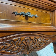 アンティーク　ローチェスト　木製　チェスト
の画像