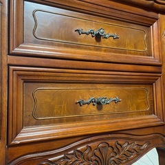 アンティーク　ローチェスト　木製　チェスト
の画像