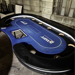 ポーカーテーブルの画像