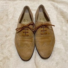 フェラガモ スエード ウイングチップ 24.5㎝茶 イタリア製 ドレスシューズの画像