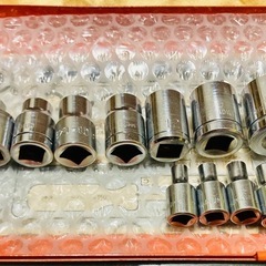 HERO 3/8+1/4sq ソケットレンチセット20ピースの画像