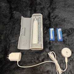 電動歯ブラシ ブラウンオーラルB  本体 替えブラシの画像