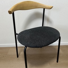 ダイニングチェア2脚の画像