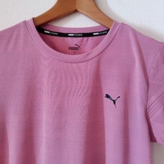 『プーマ』　レディース Tシャツ　ランニングウエア　サイズM　トップス　PUMAの画像
