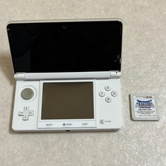 ニンテンドー3DS ホワイト 本体 ソフト付きの画像