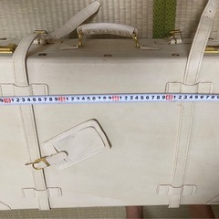 スーツケースの画像