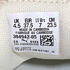 PUMAプーマ厚底スニーカー 23.5cm 白 アイボリー スエード 美脚 脚長の画像