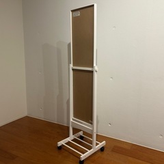 ニトリ スタンドミラーの画像