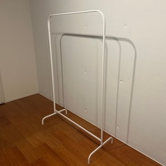 【無料】IKEA　ハンガーラックの画像