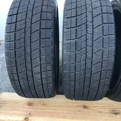 良品 スタッドレス　タイヤ 225 40 18の画像