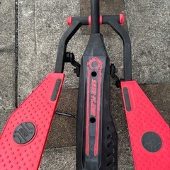 美品　トイザらス限定❗️ネオン　Yフライヤー レッドの画像