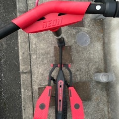 美品　トイザらス限定❗️ネオン　Yフライヤー レッドの画像