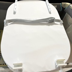 美品オムツ替え台の画像
