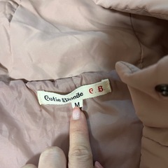 うすピンク　ジャンバー　の画像