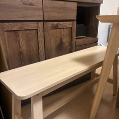 IKEA リーサボー　テーブル　ベンチ付きの画像