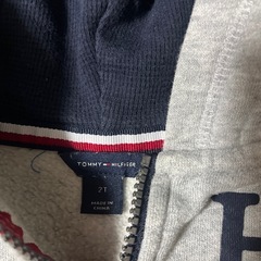 Tommy トミーフィルフィガー　パーカー　2Tの画像