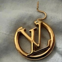 ルイヴィトン LV LOUIS VITTON ブックルドレイユ_GLD ルイーズの画像