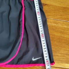 NIKE ドライフィット　スコート　スカート　サイズM　スポーツウェアの画像
