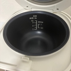 【配達可】炊飯器3.5合
の画像
