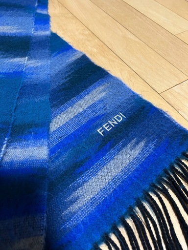 FENDI  美品 マフラー ブルー