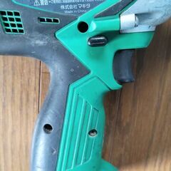 【中古品】マキタ(Makita) 充電式インパクトドライバー M694D 12Vバッテリーは新品♪の画像