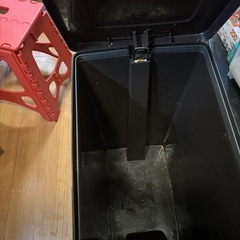 ゴミ箱の画像