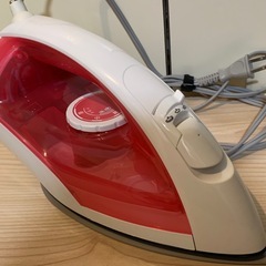 コード付きスチームアイロン　Panasonic　の画像