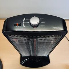 ユアサプライムス 速暖＆遠赤3灯管ハイブリットヒーター YKT-SCS12C（ブラック）2021年製の画像