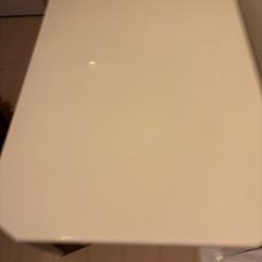 白い机 インテリア 25日午前中までの画像