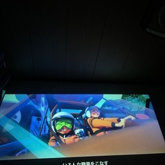 macbook pro 2016 13インチ touchbar付きモデル+プロジェクター。［最安]の画像