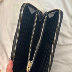 サンローラン長財布の画像