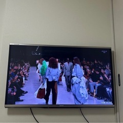 シャープ製50インチ液晶テレビの画像