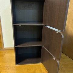 【問合せ停止中】カラーボックス(扉付き)の画像