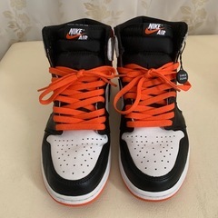 NIKE AIR JORDAN 1 RETRO HIGH OG “ELECTRO ORANGE"の画像