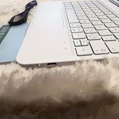 iPad用 新品 マジックキーボード 25 第10世代 10.9インチ キーボード付の画像