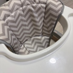 西松屋 歩行器の画像