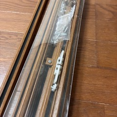 カーテンレール　ウッド調の画像