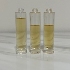 【お話中】スワロフスキー香水セットの画像