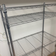 【高さ調節可能】4段ラックの画像