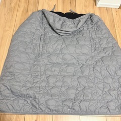 UNIQLO 抱っこ紐ケープの画像