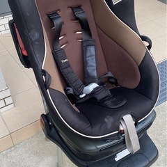 コンビ　チャイルドシートの画像