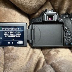 デジタル一眼レフカメラ CANON EOS Kiss X7i ズームレンズ、単焦点レンズ付きの画像