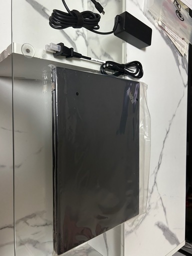 新品未使用のthinkpadパソコン